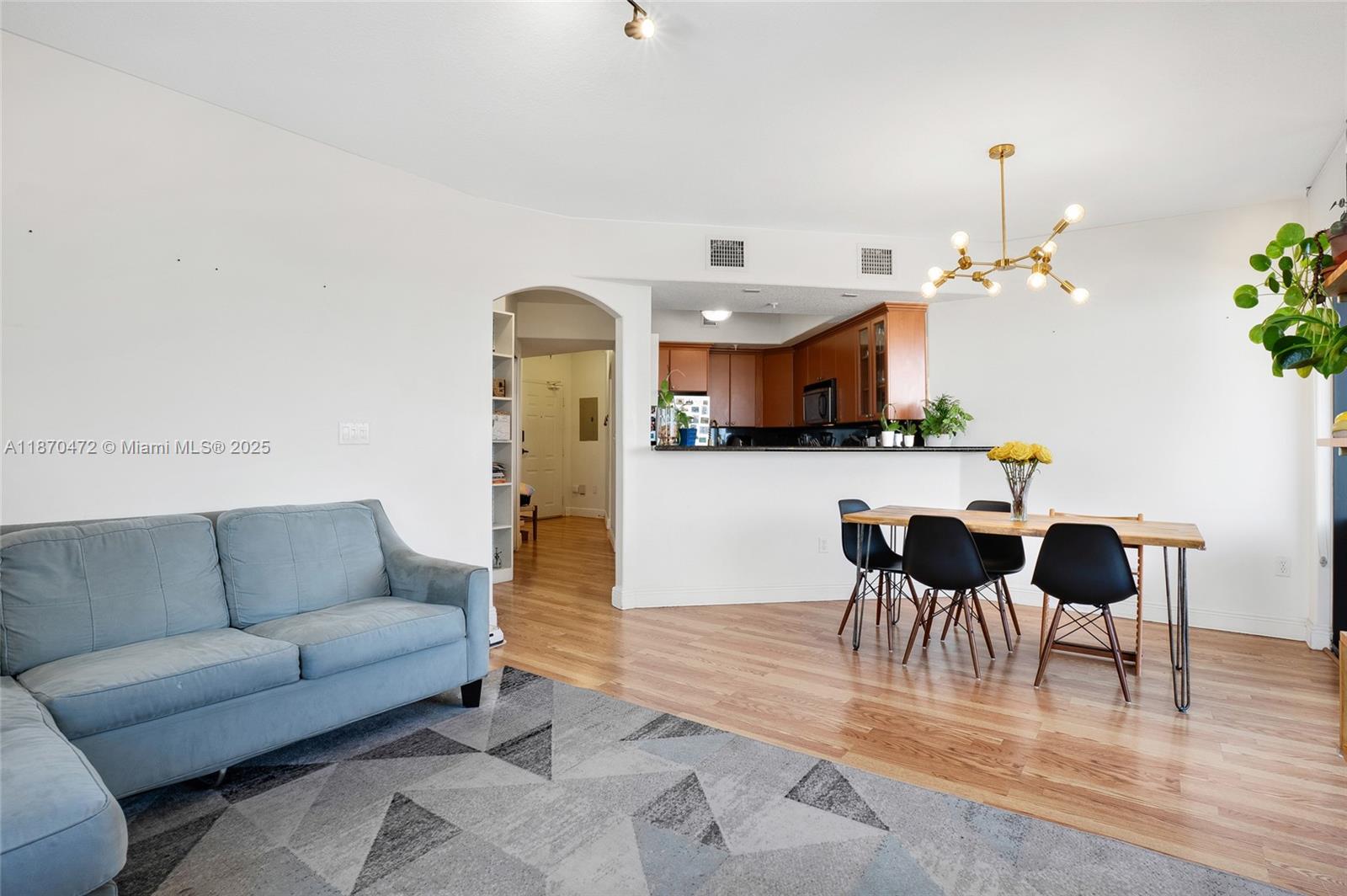 2301 SW 27th Ave # 906