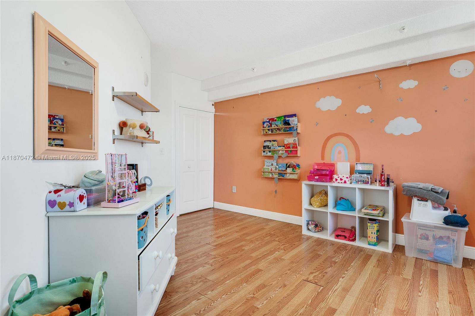 2301 SW 27th Ave # 906