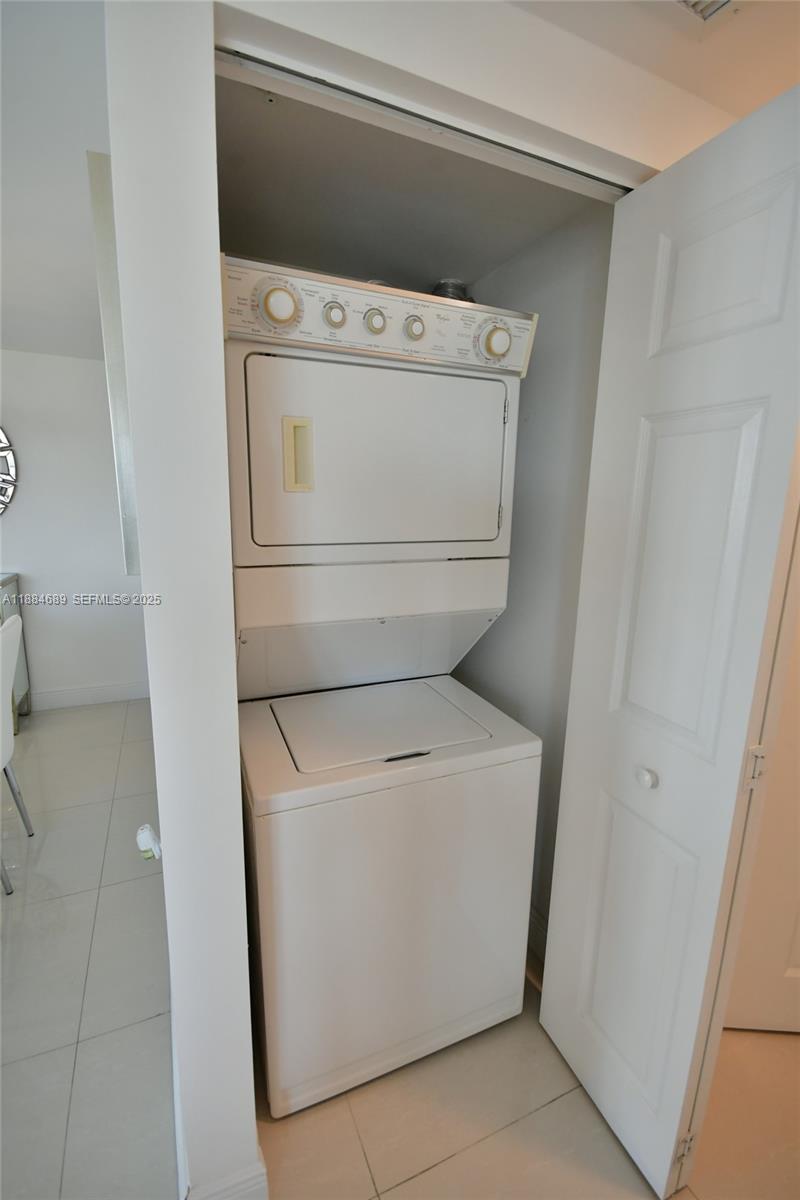 3232 SW 22nd Ter # 1502