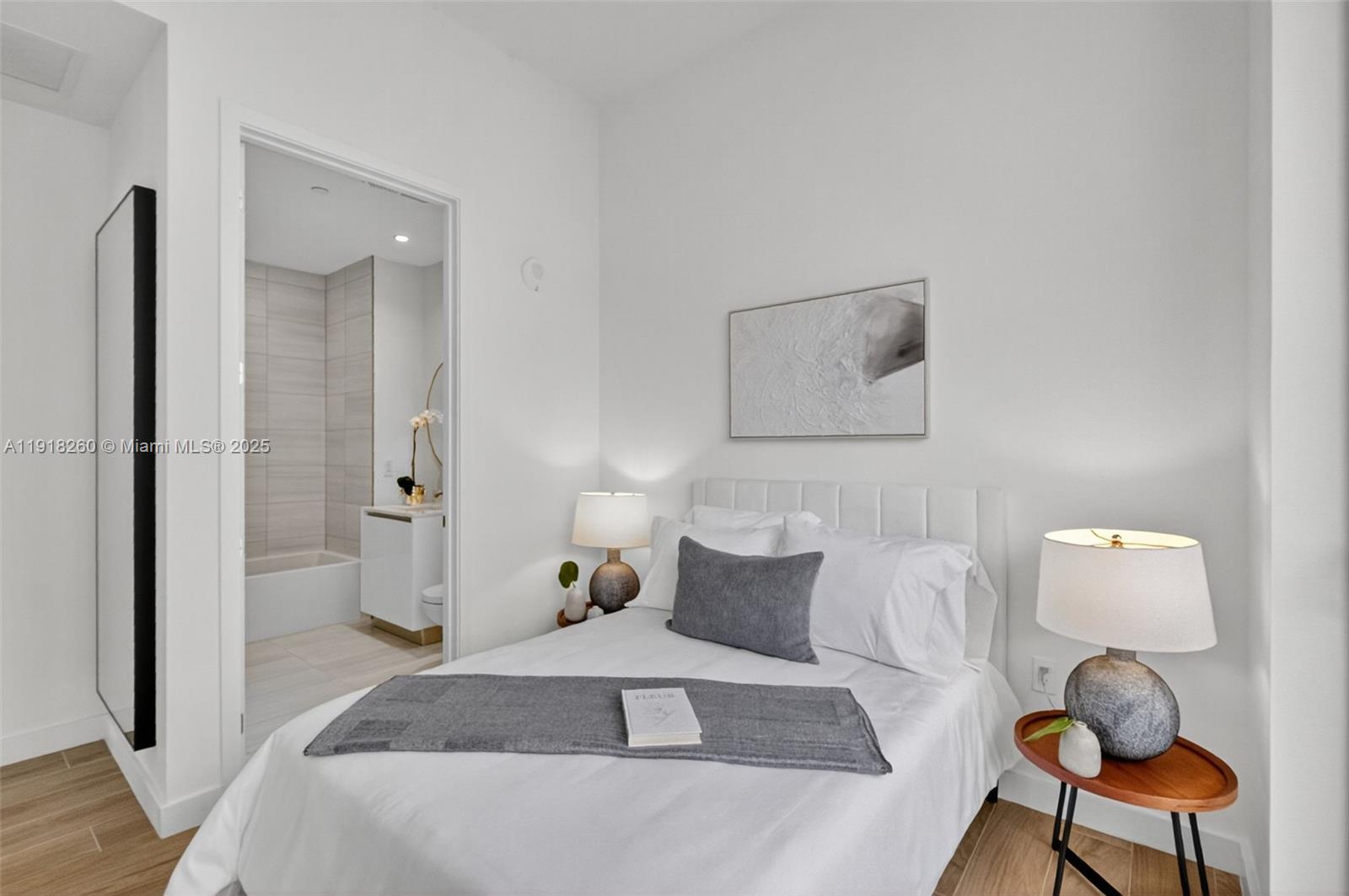 2655 S Bayshore Dr # 1409