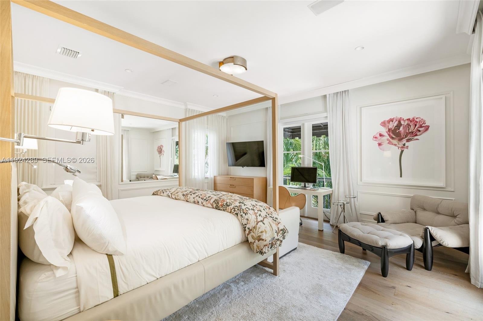 155 San Souci Dr