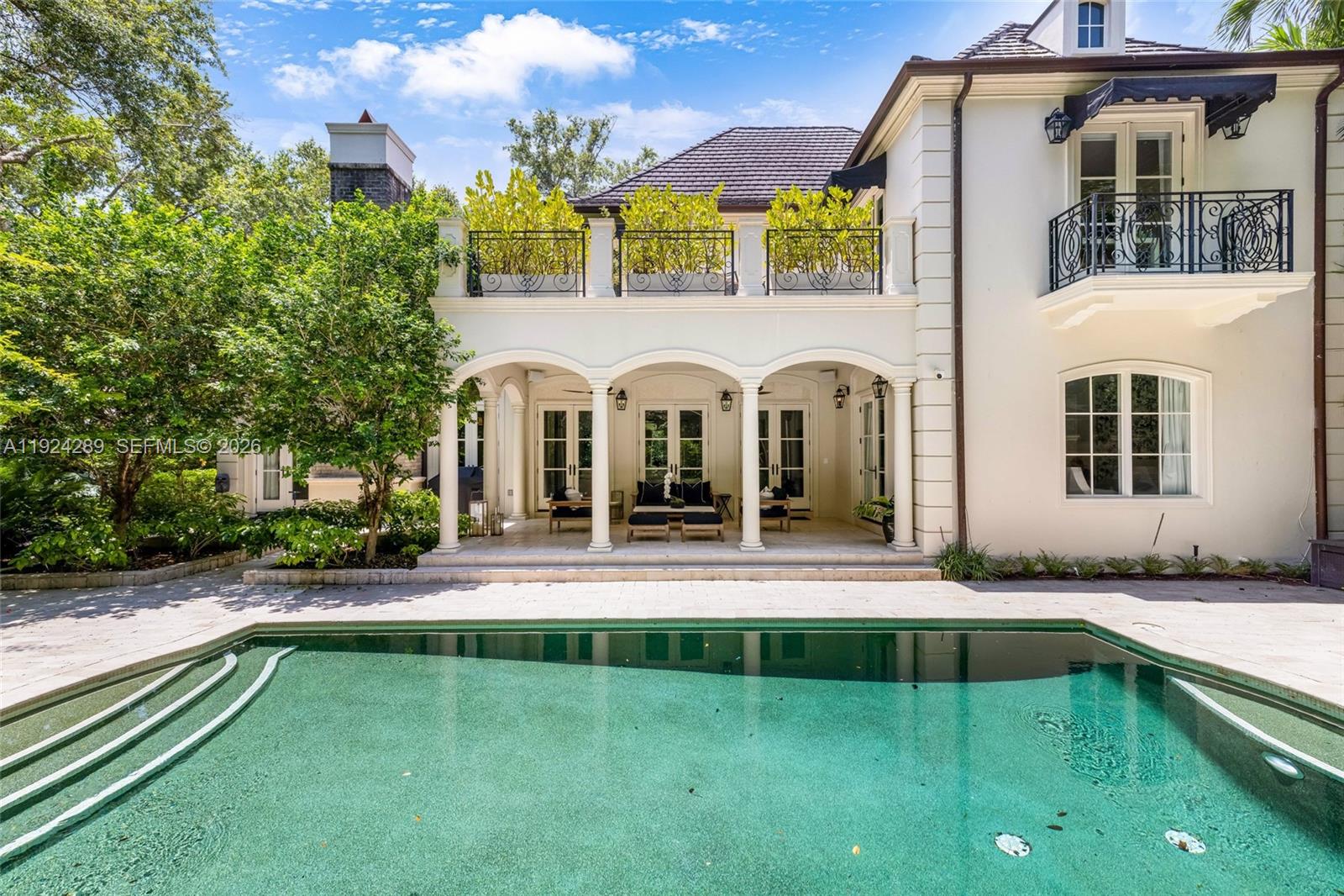 155 San Souci Dr