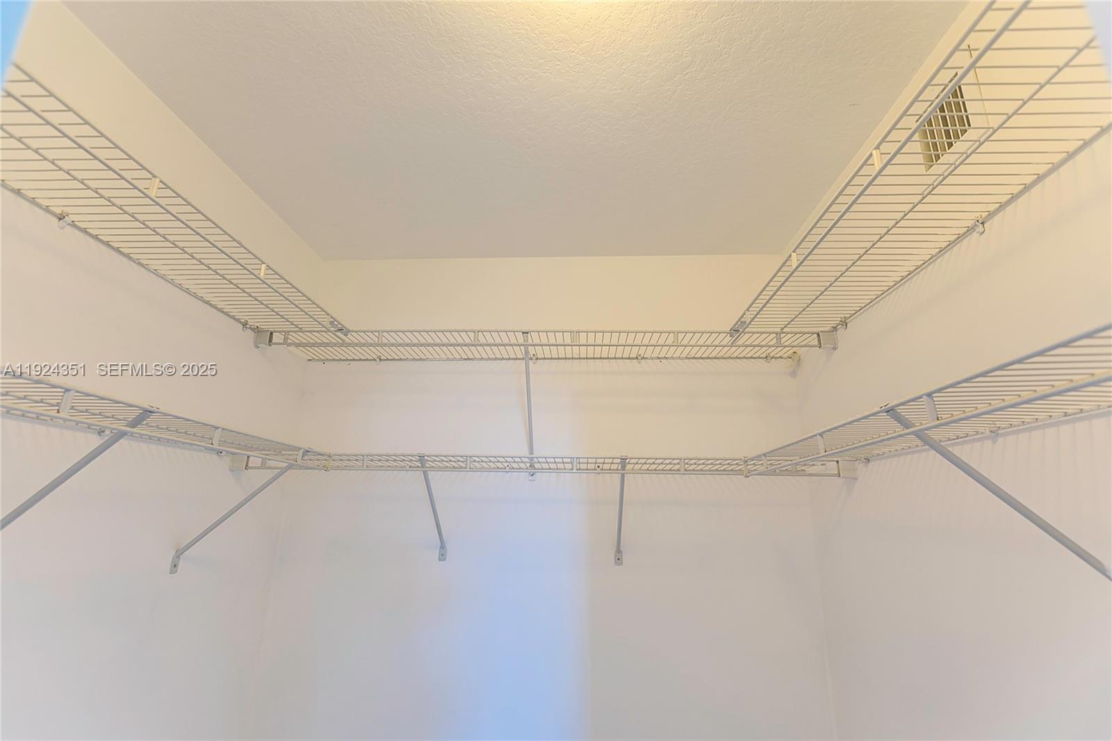 325 S Biscayne Blvd # 2424