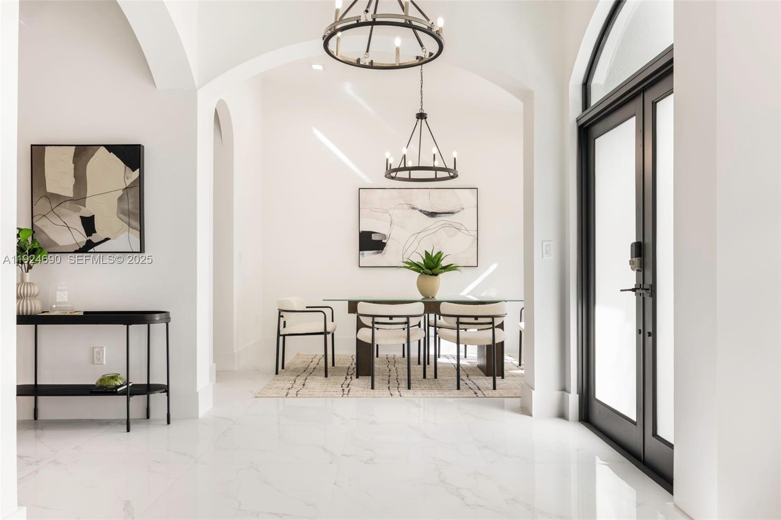 6845 SW 52nd St Unit: .