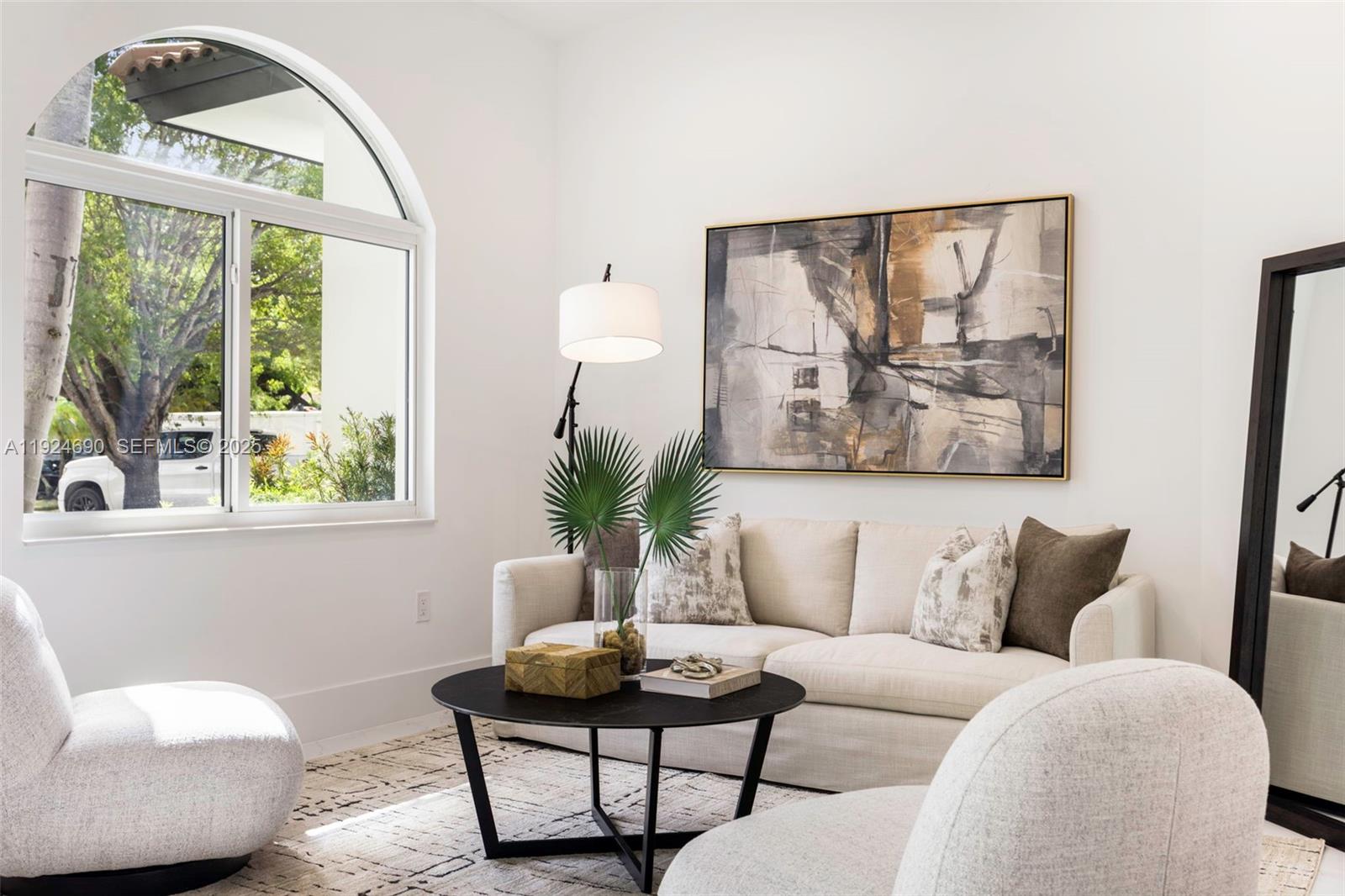 6845 SW 52nd St Unit: .