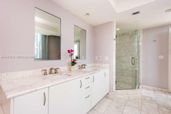 1331 Brickell Bay Dr # 501