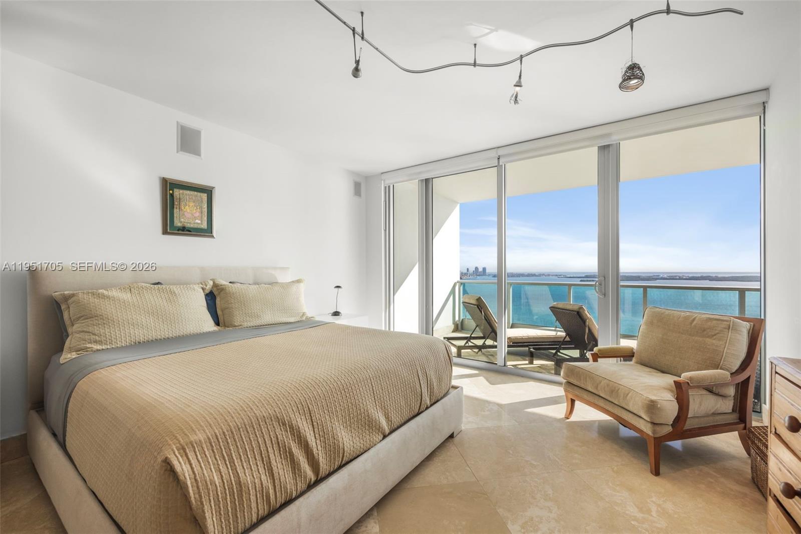 1331 Brickell Bay Dr # 2807