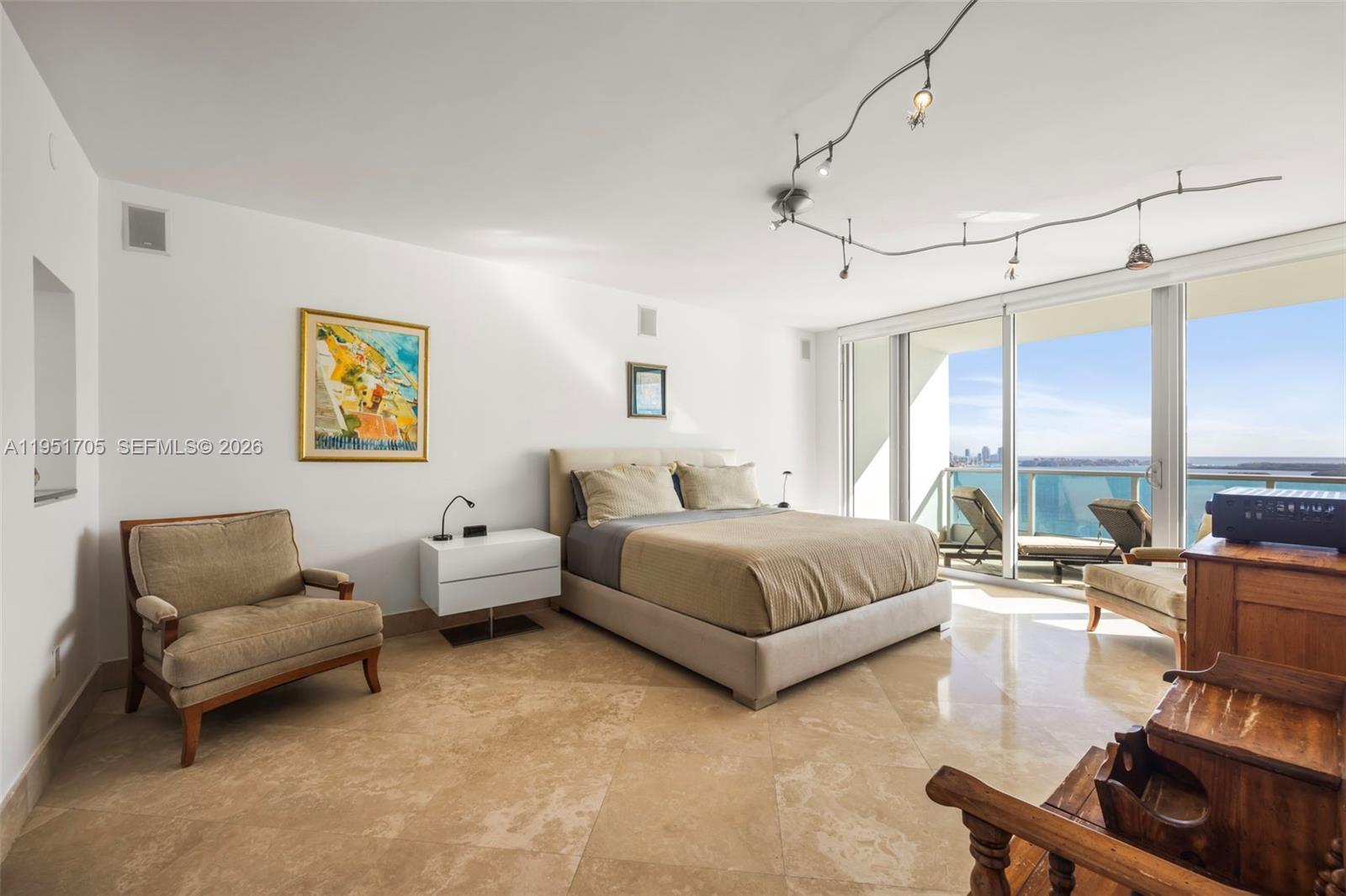 1331 Brickell Bay Dr # 2807