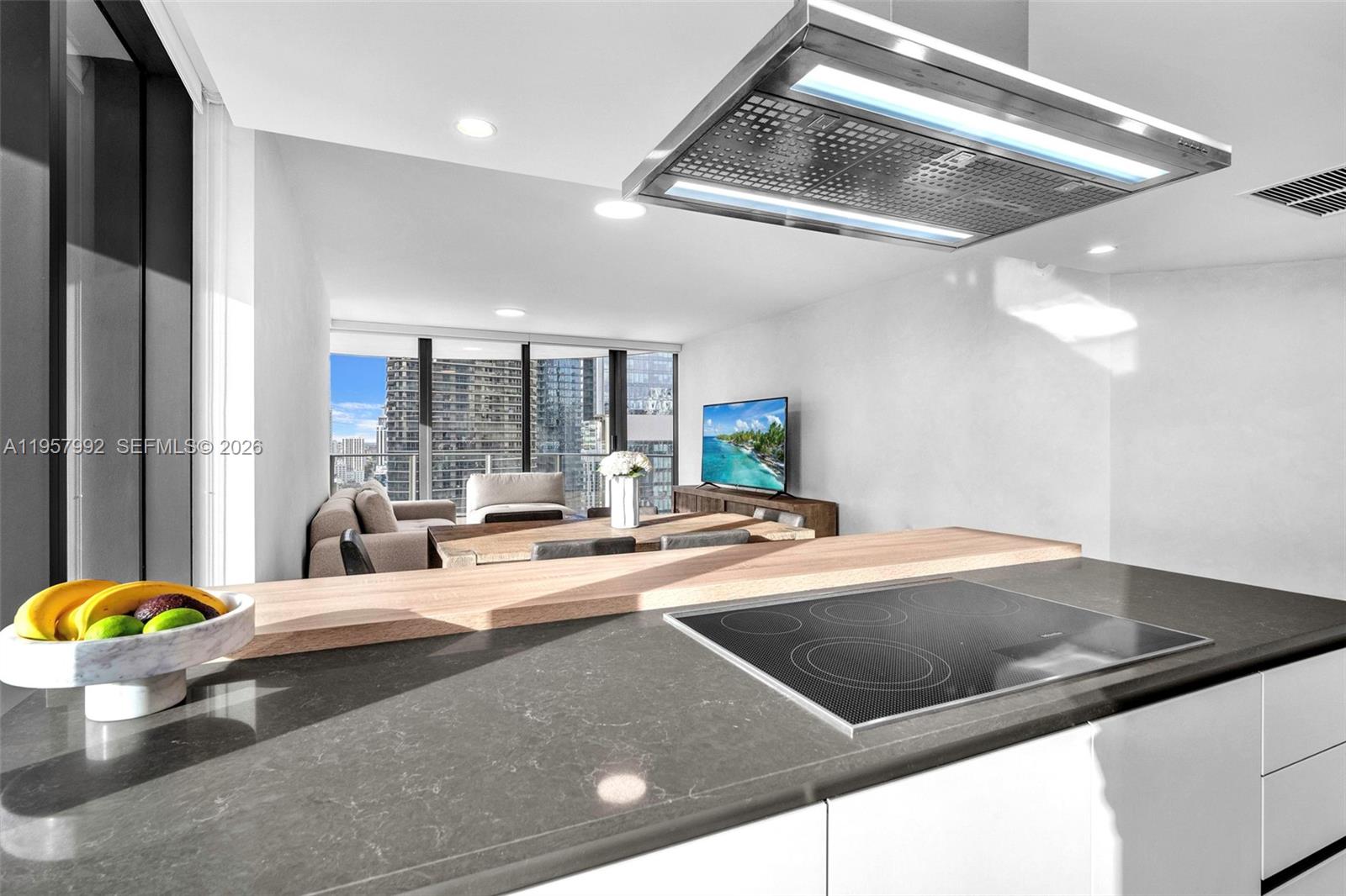 1000 Brickell Plz # 3112