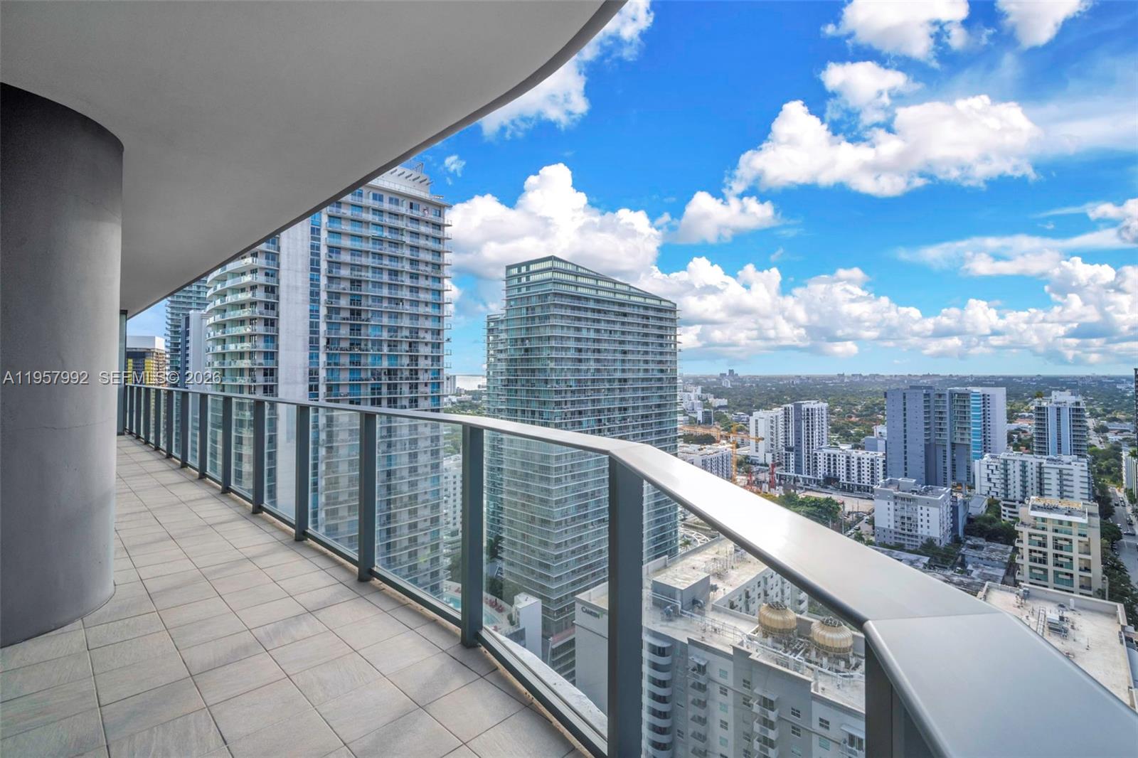1000 Brickell Plz # 3112