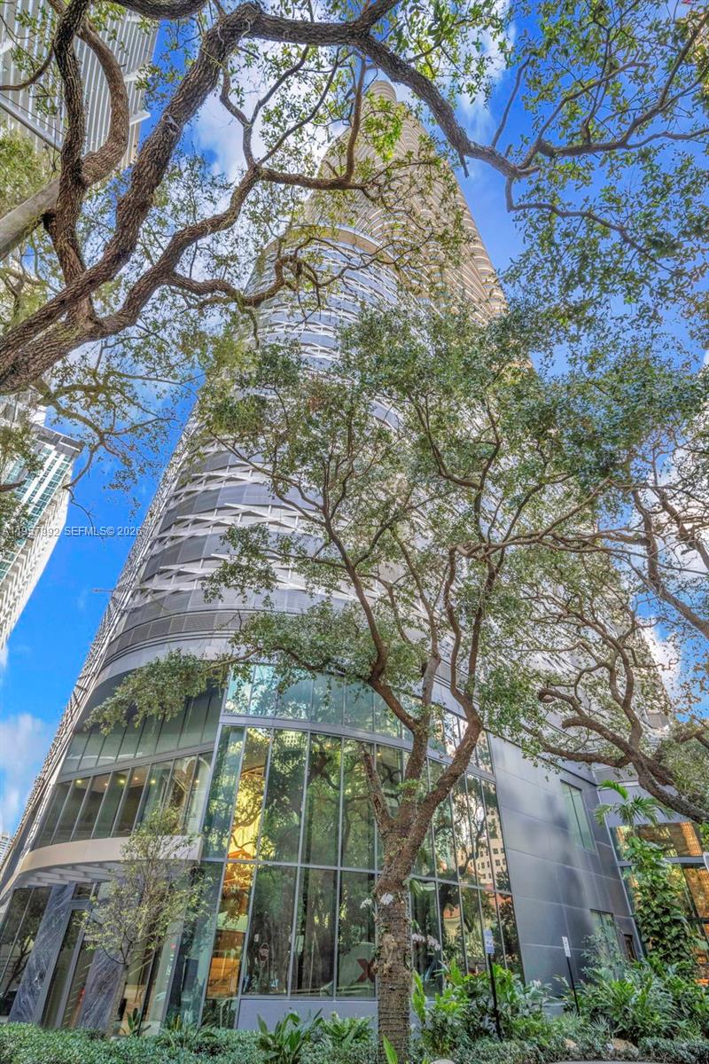 1000 Brickell Plz # 3112