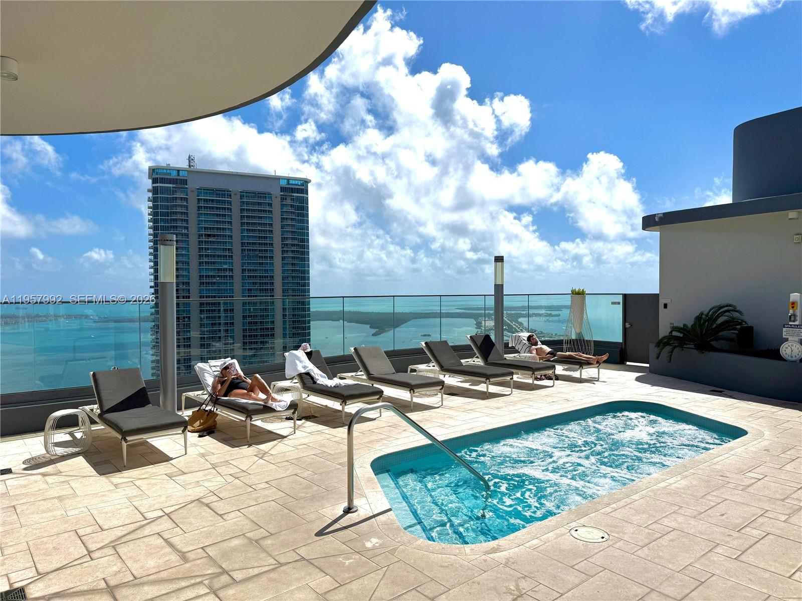 1000 Brickell Plz # 3112