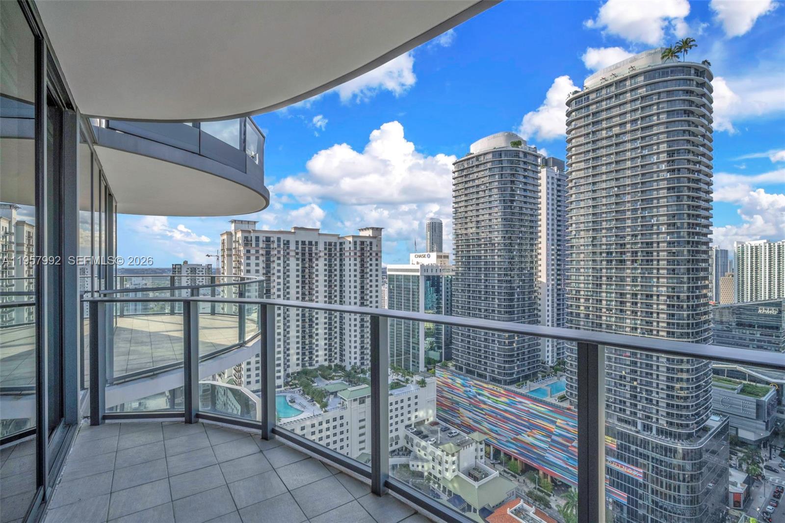 1000 Brickell Plz # 3112