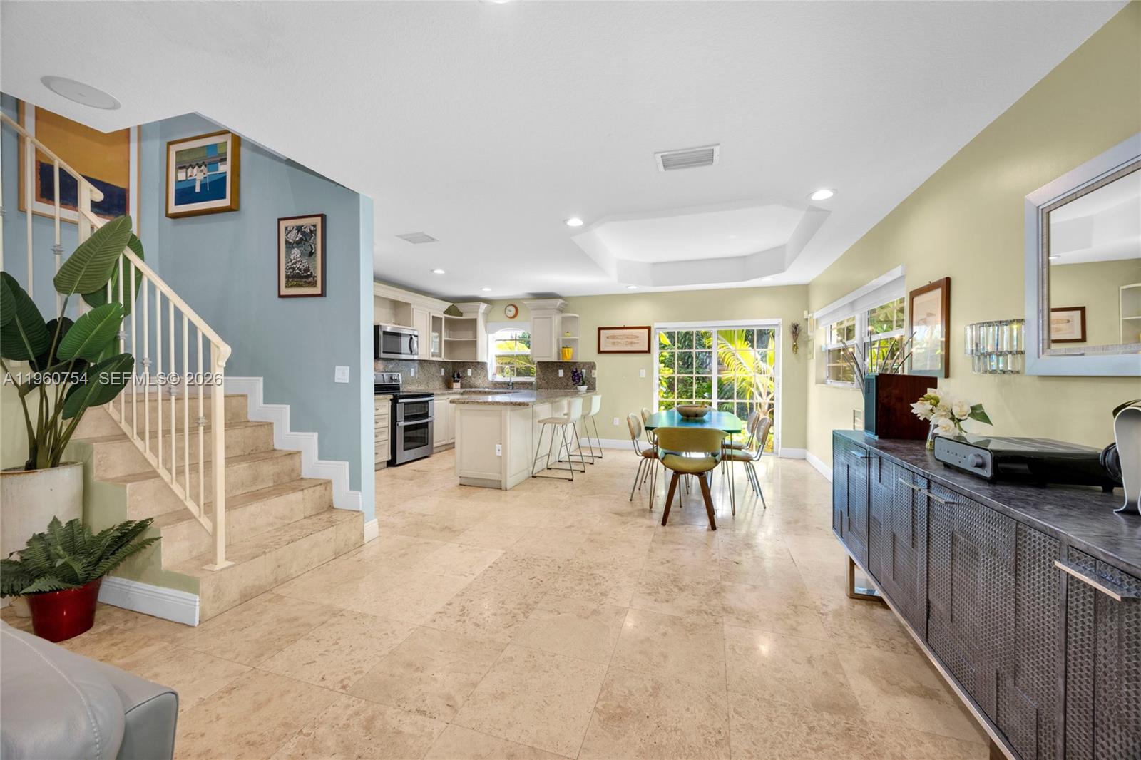 3233 Gifford Ln # 3233