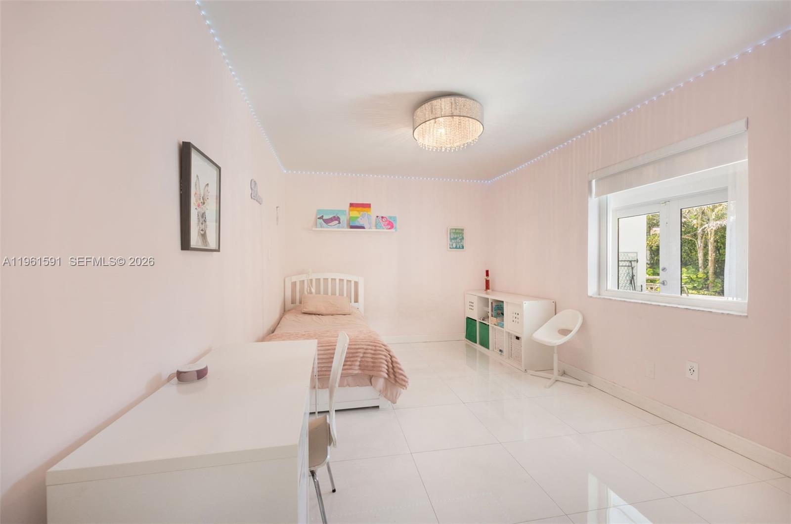 1101 Coral Way