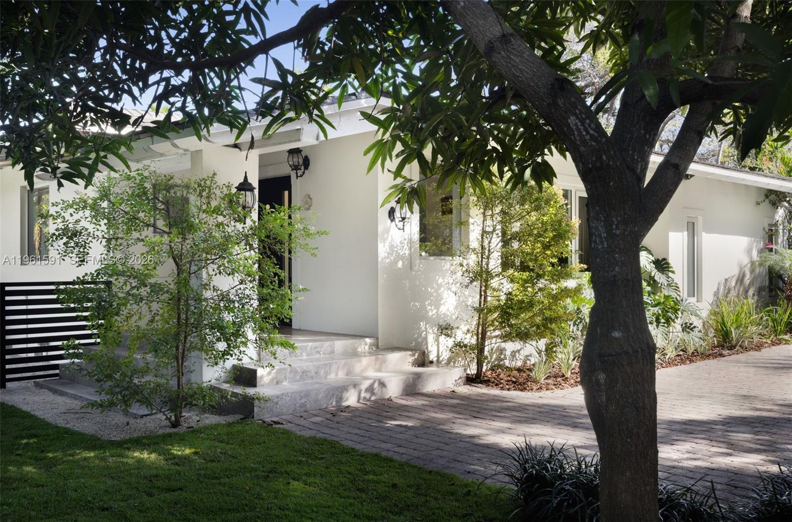 1101 Coral Way