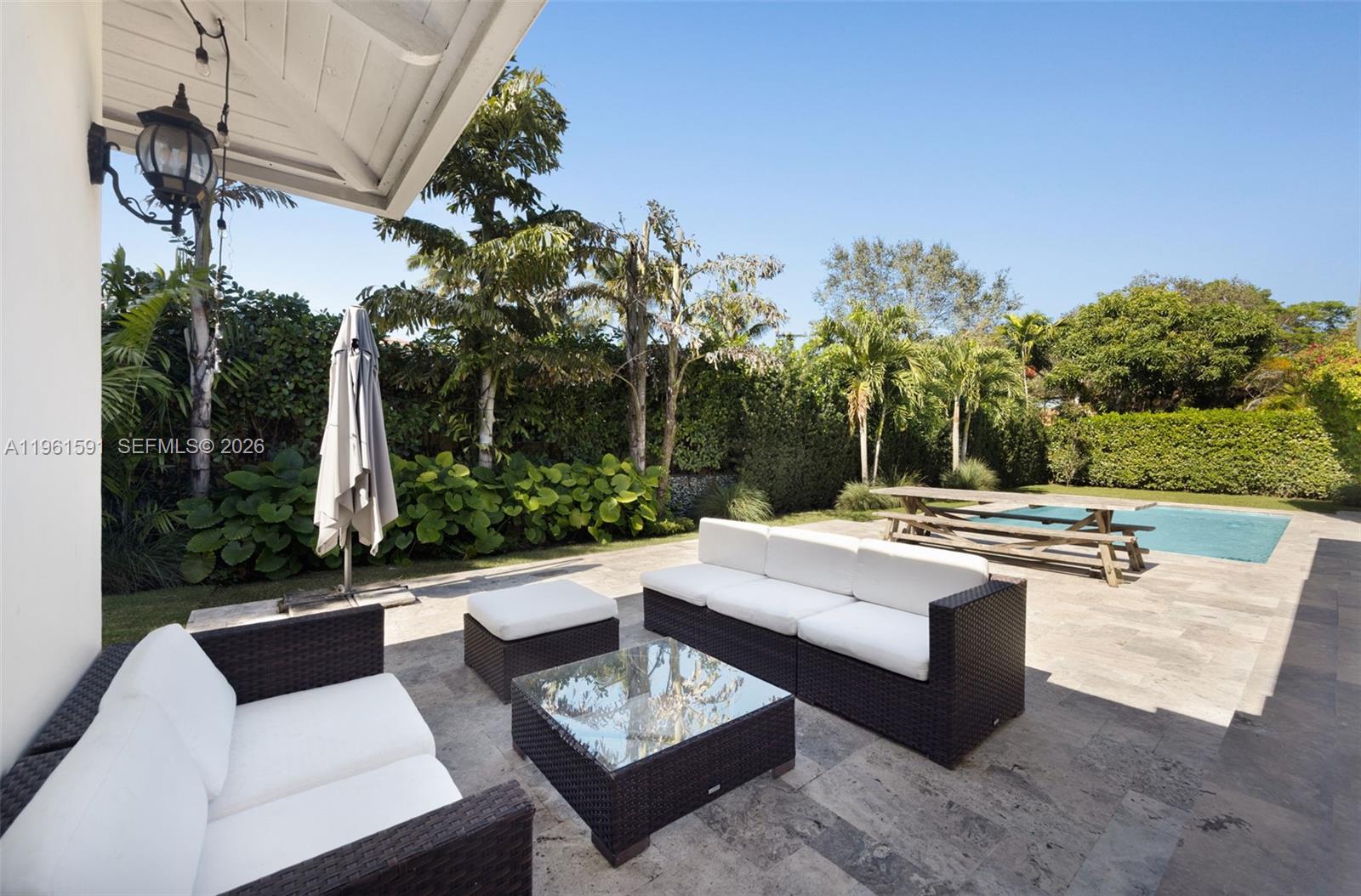 1101 Coral Way