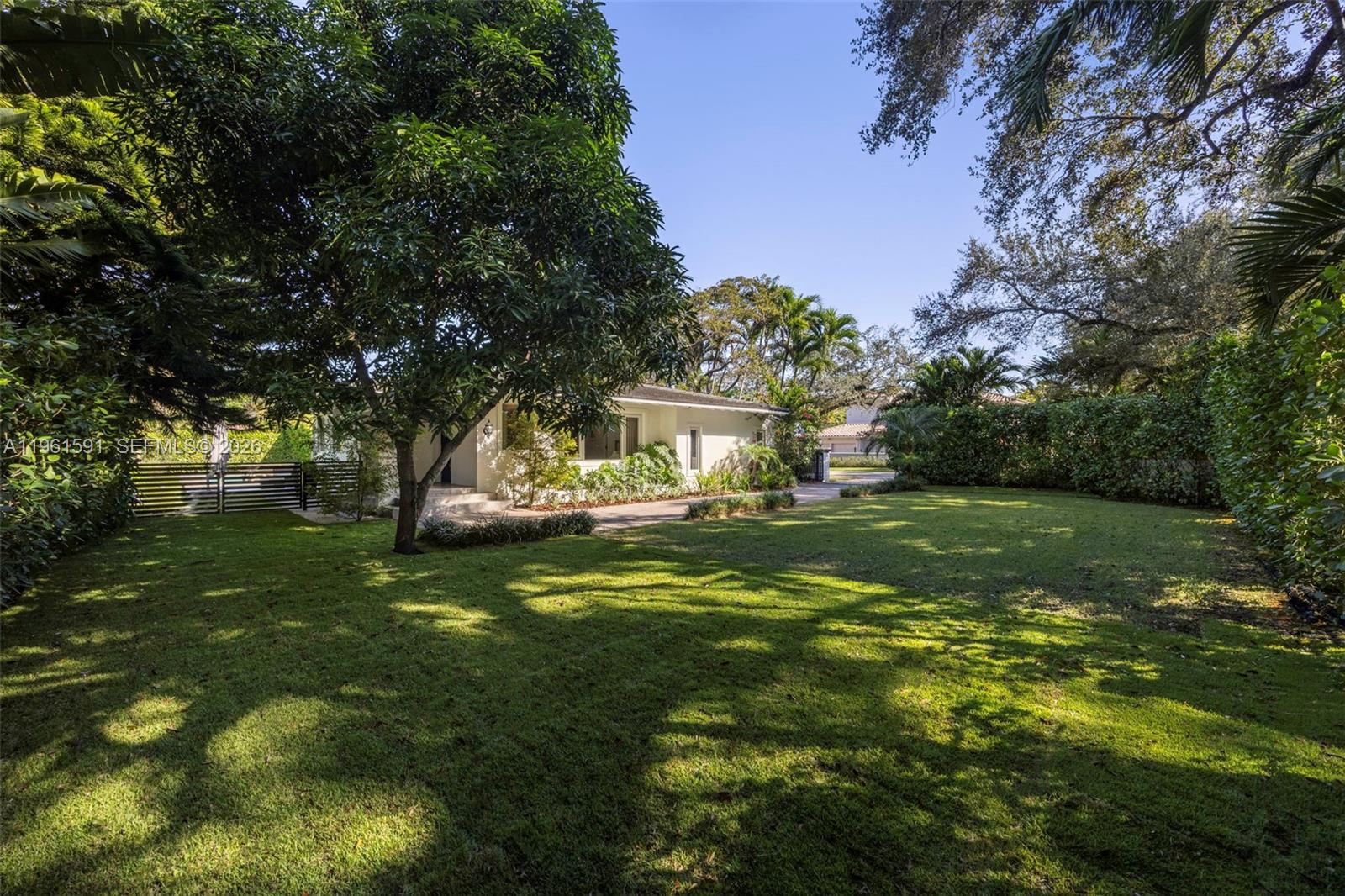 1101 Coral Way