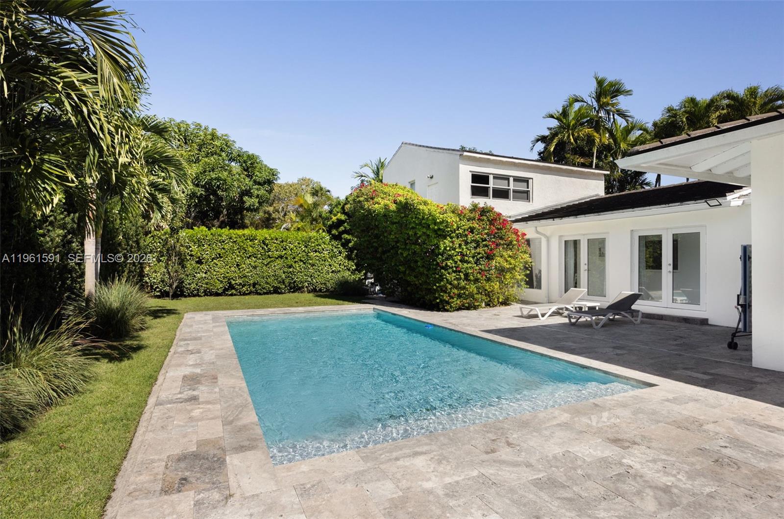 1101 Coral Way