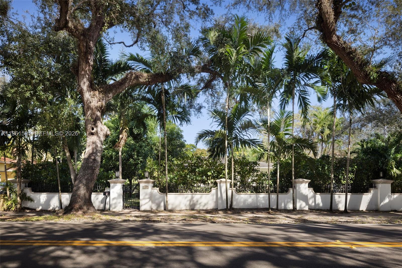 1101 Coral Way