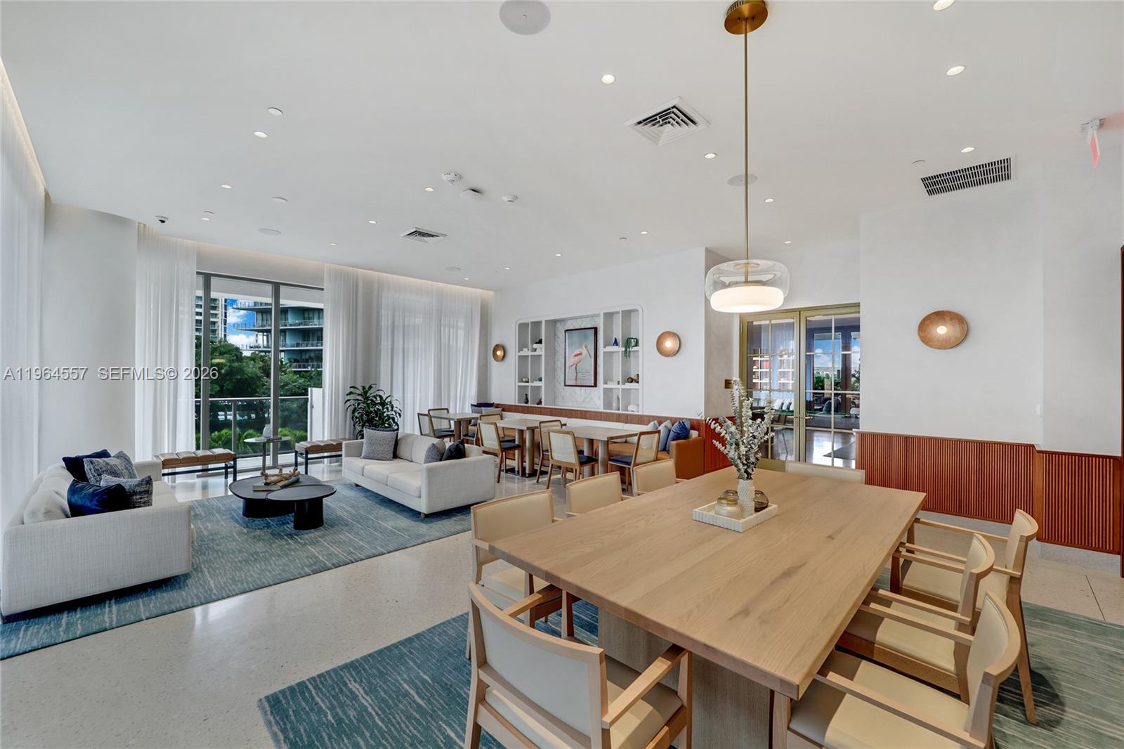 2655 S Bayshore Dr # 1709