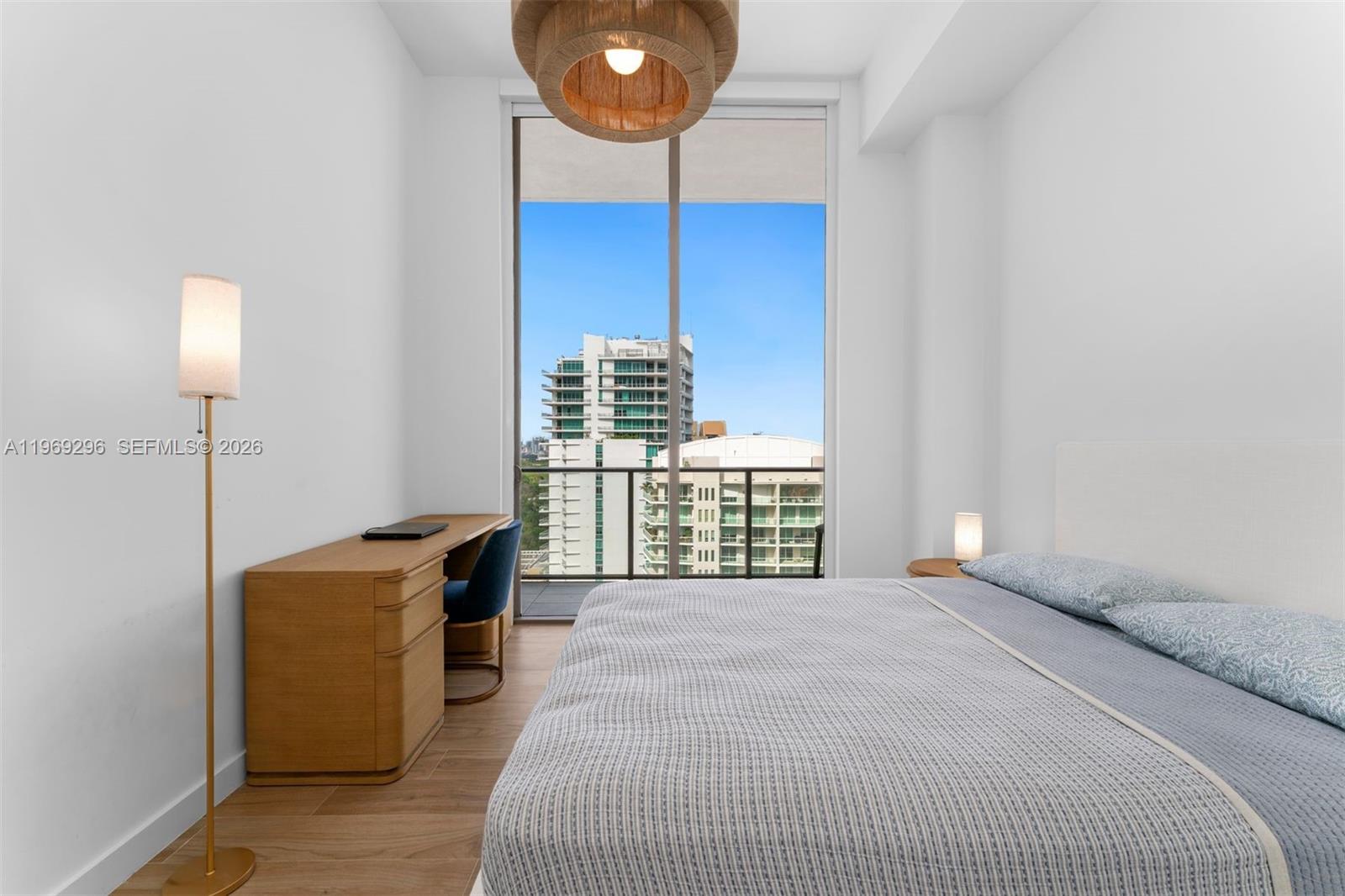 2655 S Bayshore Dr # 2012 Unit: LPH 2012