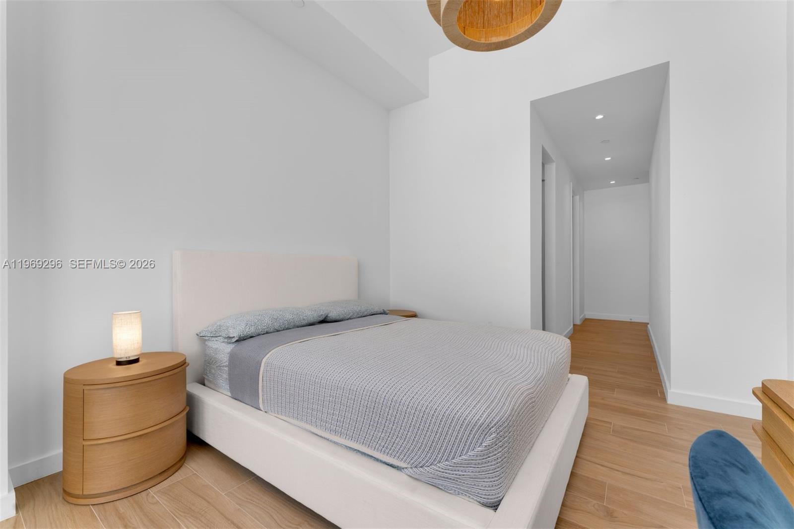 2655 S Bayshore Dr # 2012 Unit: LPH 2012