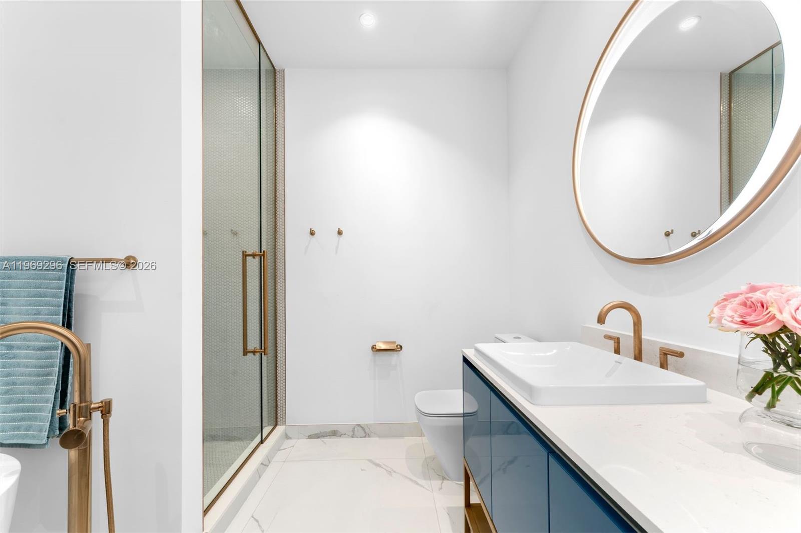 2655 S Bayshore Dr # 2012 Unit: LPH 2012