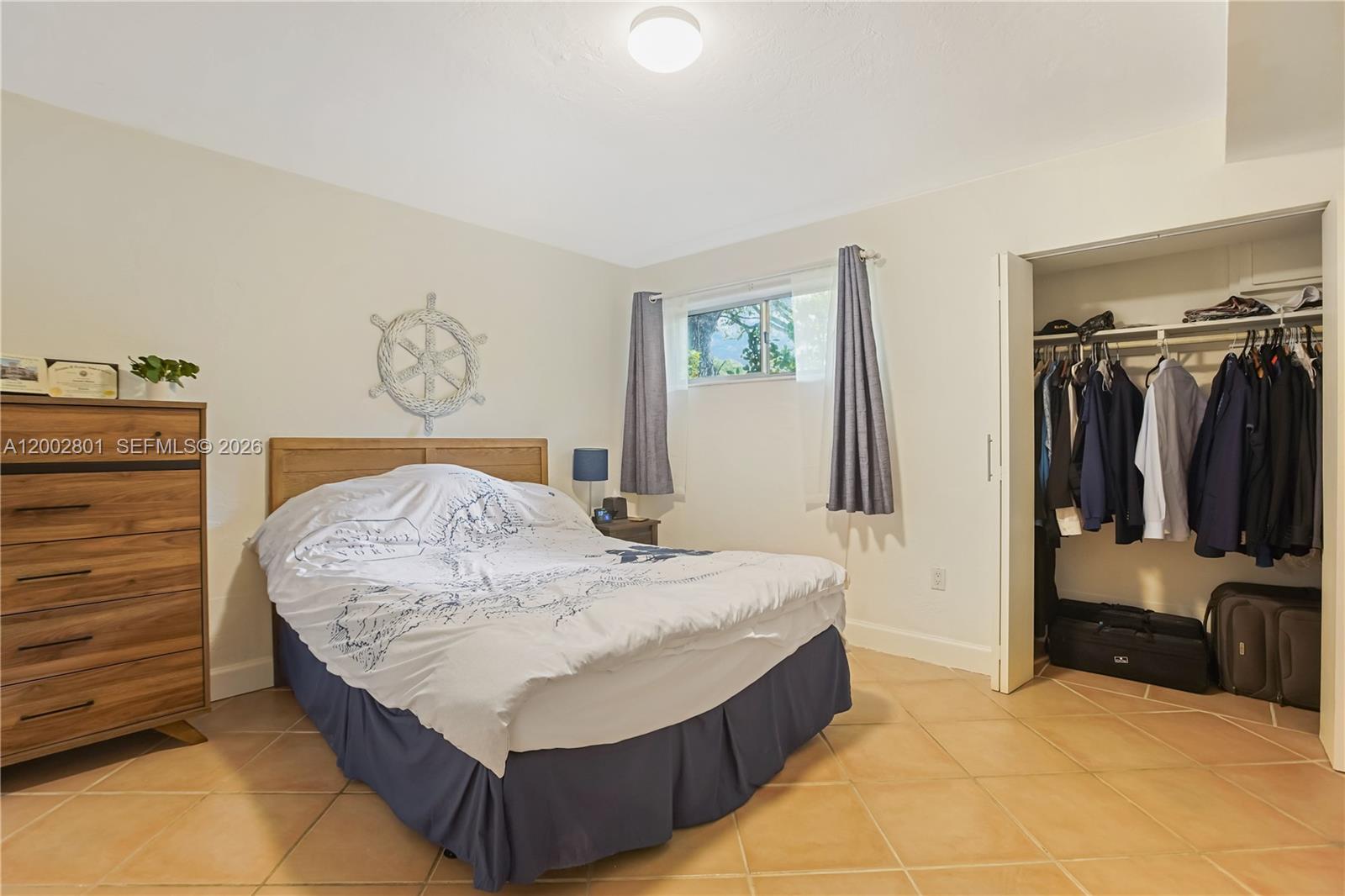 1205 Mariposa Ave # 102