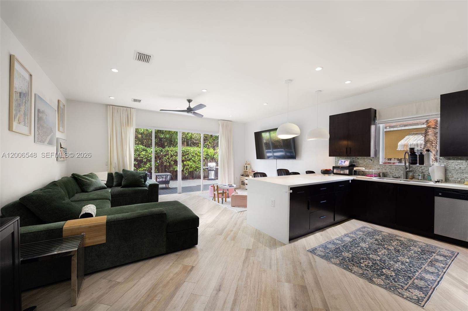 2931 SW 27th Ter # 2931