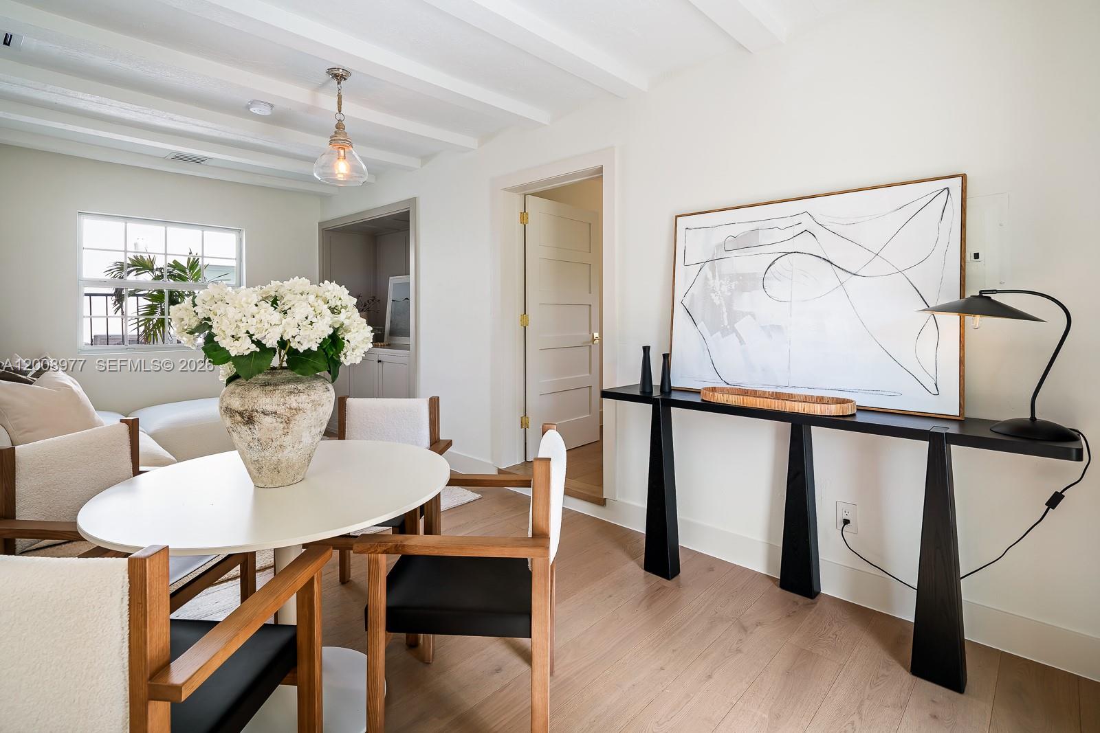 1228 Alhambra Cir
