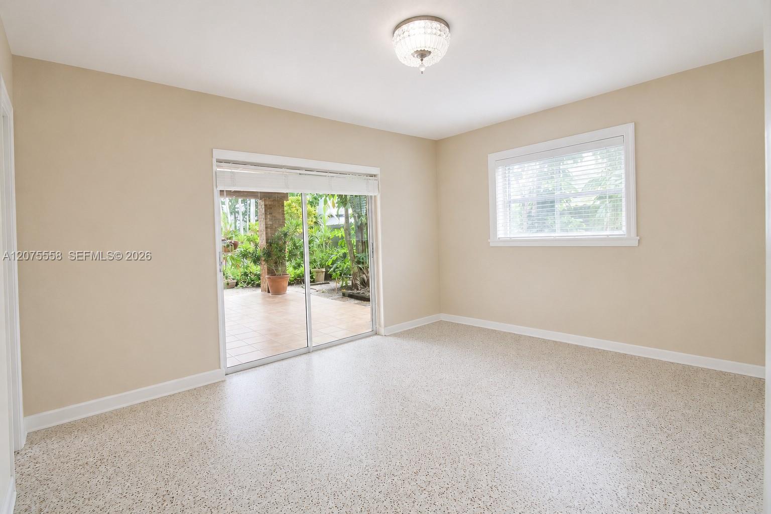 3115 Village Green Dr