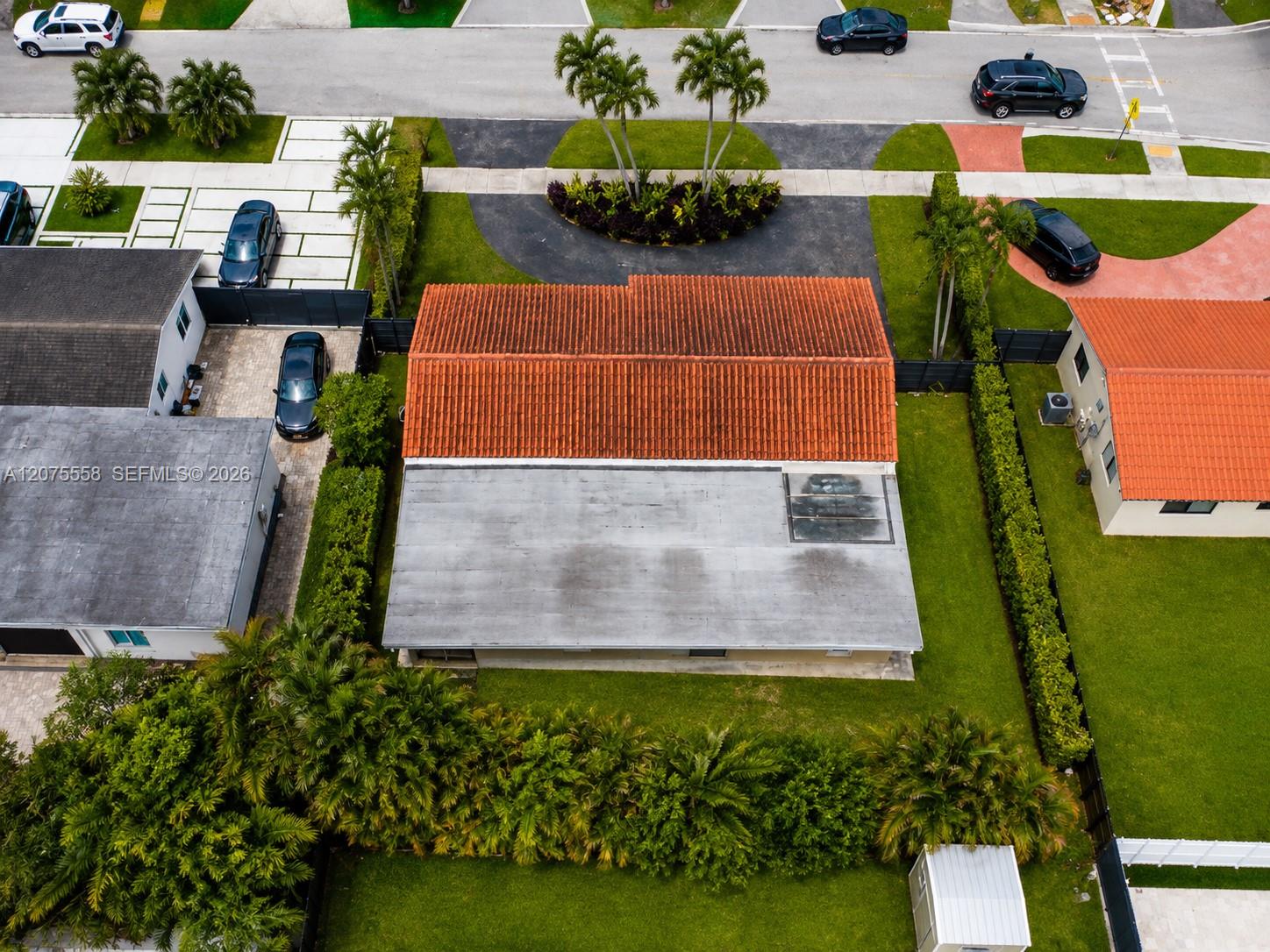 3115 Village Green Dr