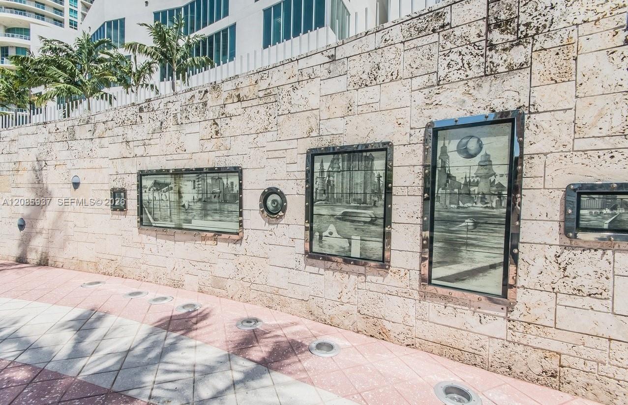 325 S Biscayne Blvd # 2114