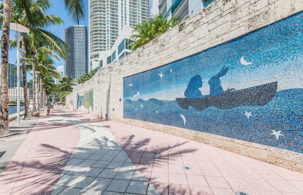 325 S Biscayne Blvd # 2114