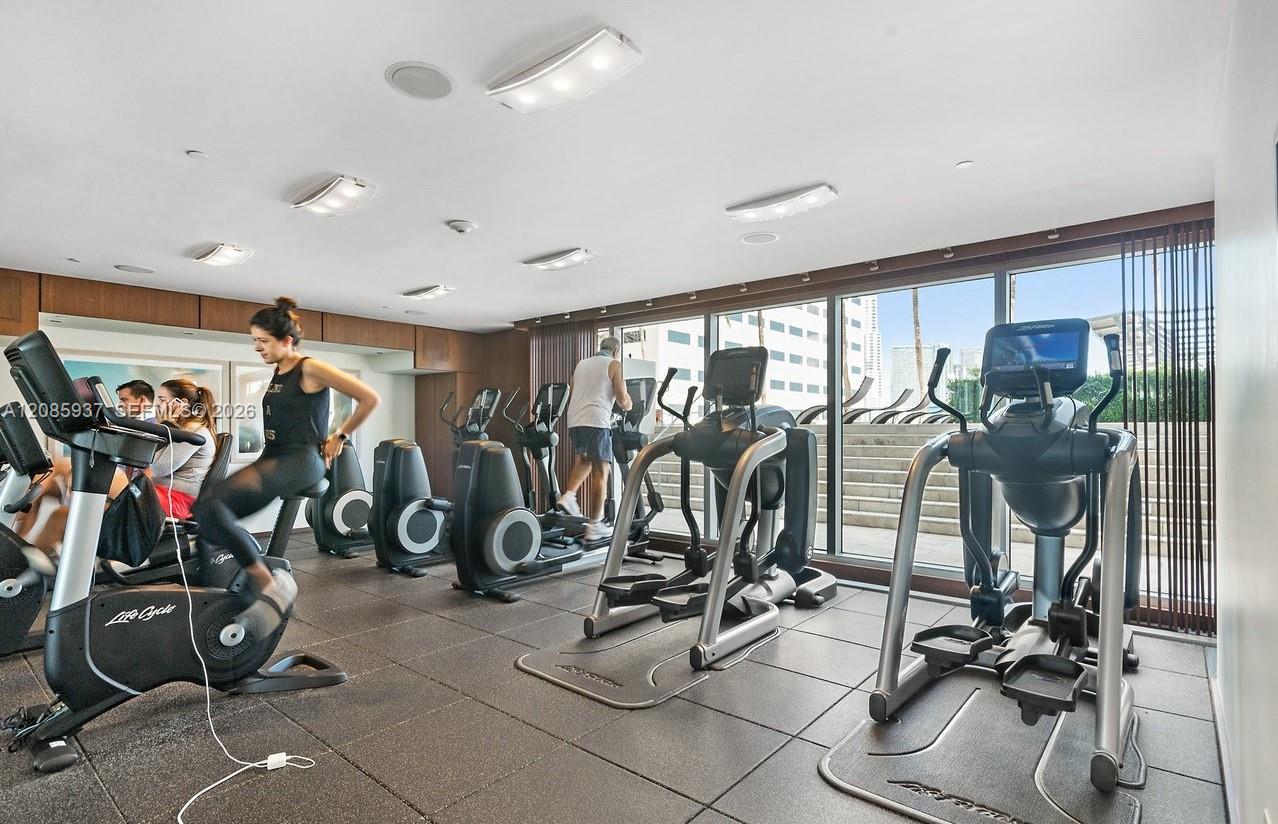 325 S Biscayne Blvd # 2114
