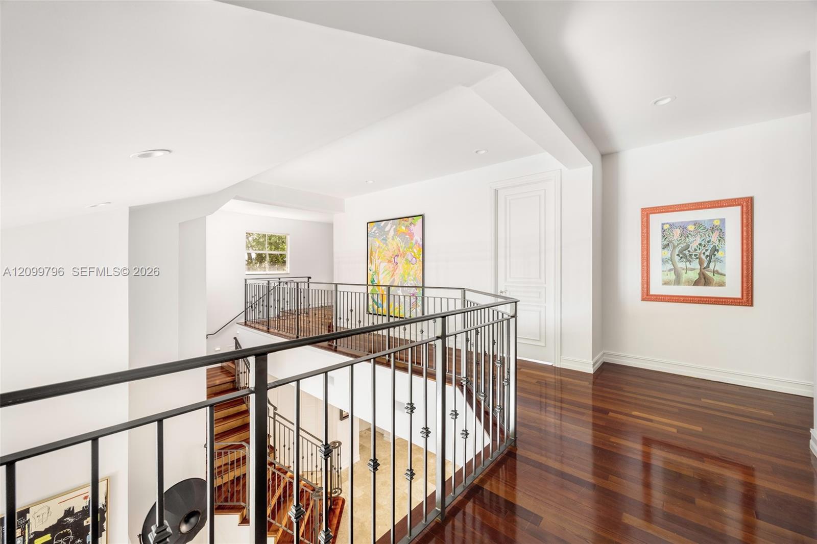 6021 SW 81st St Unit: .