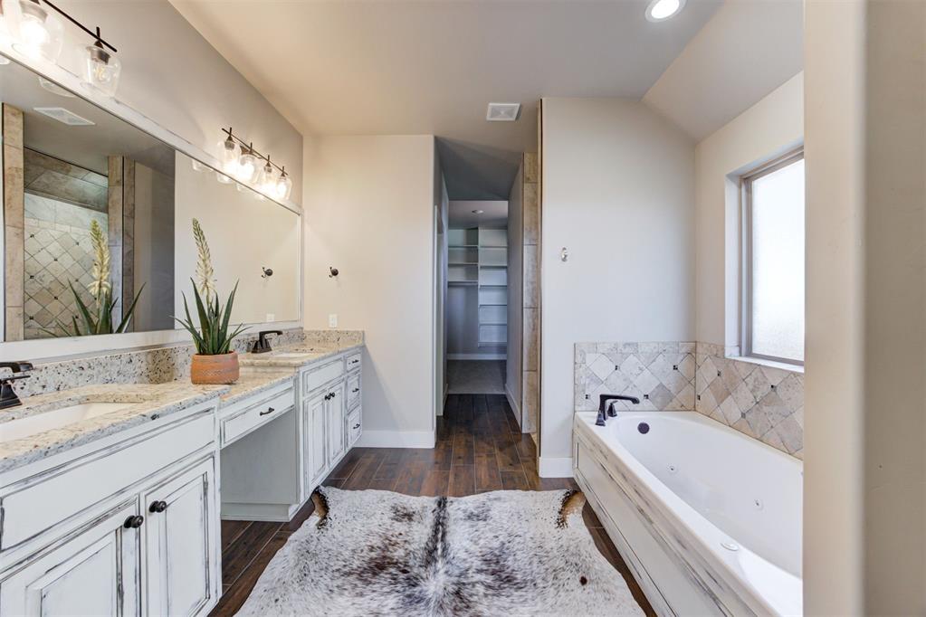 716 Kearny Lane