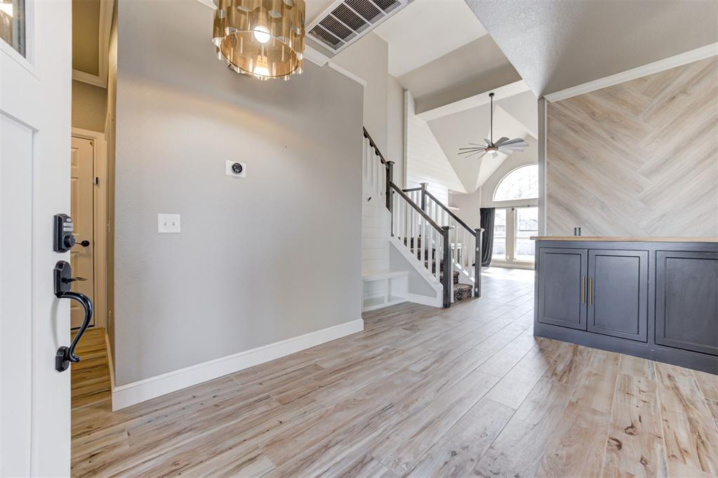2324 Bradford Place
