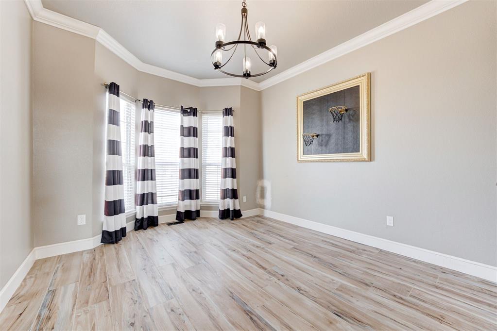 2324 Bradford Place
