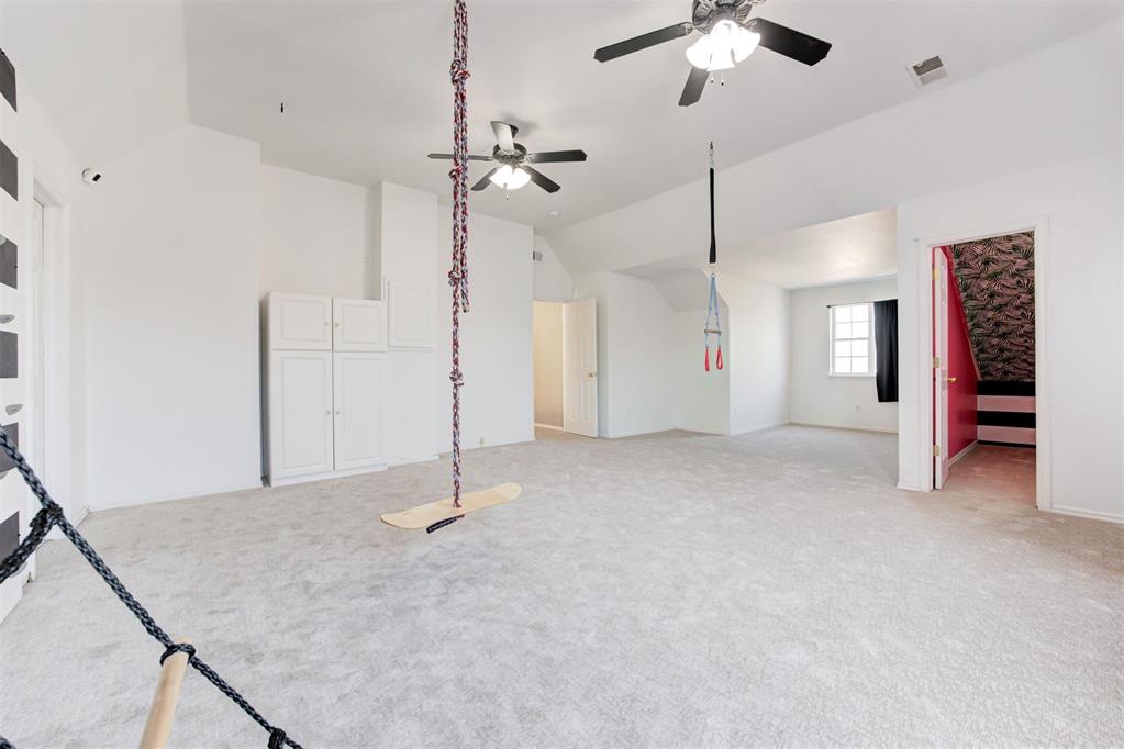 2324 Bradford Place