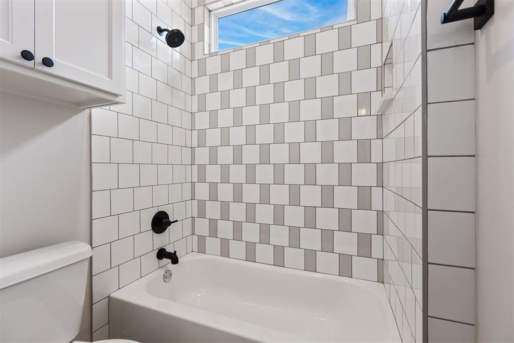 4517 Maple Ridge Court