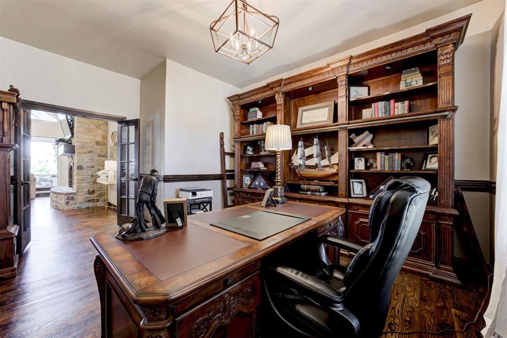 1850 Ladera Lane