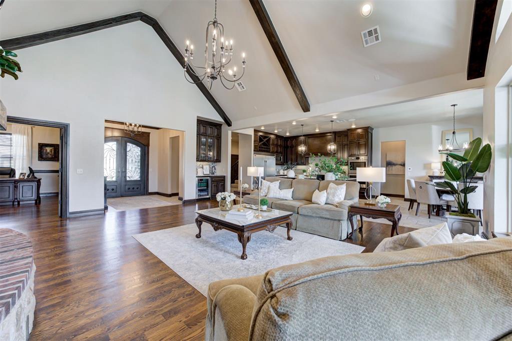 1850 Ladera Lane