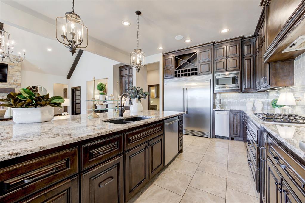 1850 Ladera Lane