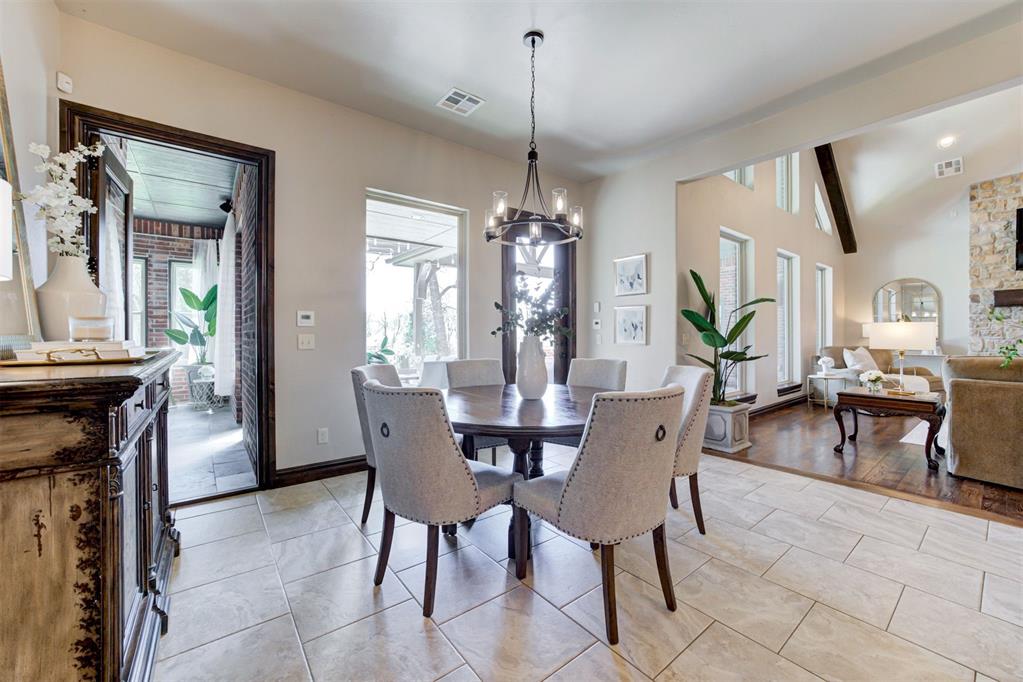 1850 Ladera Lane