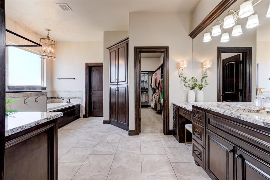 1850 Ladera Lane