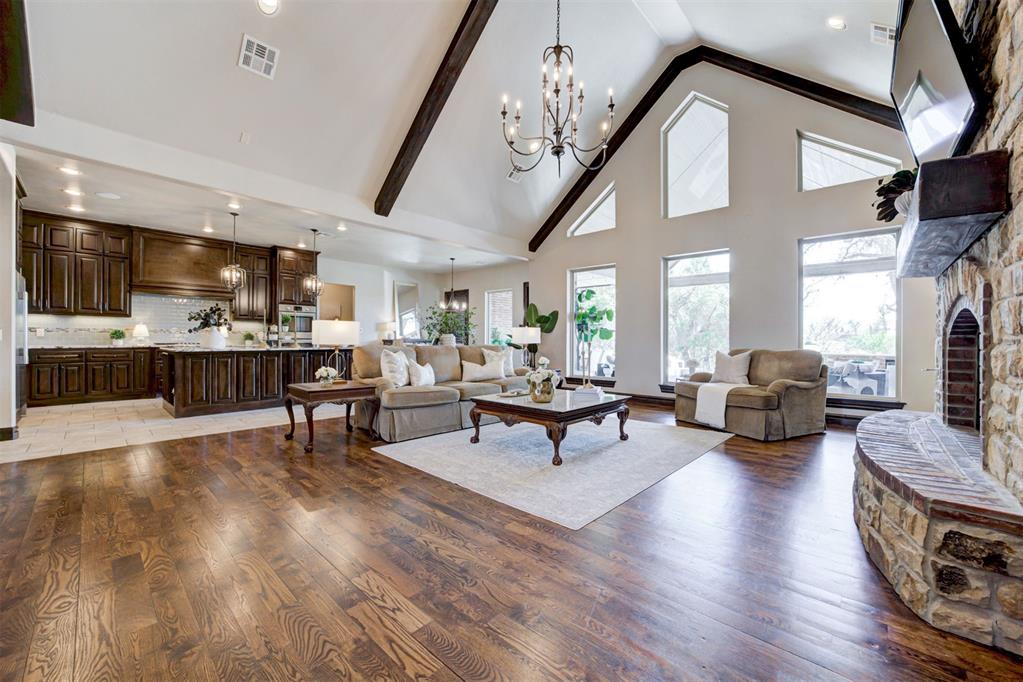 1850 Ladera Lane