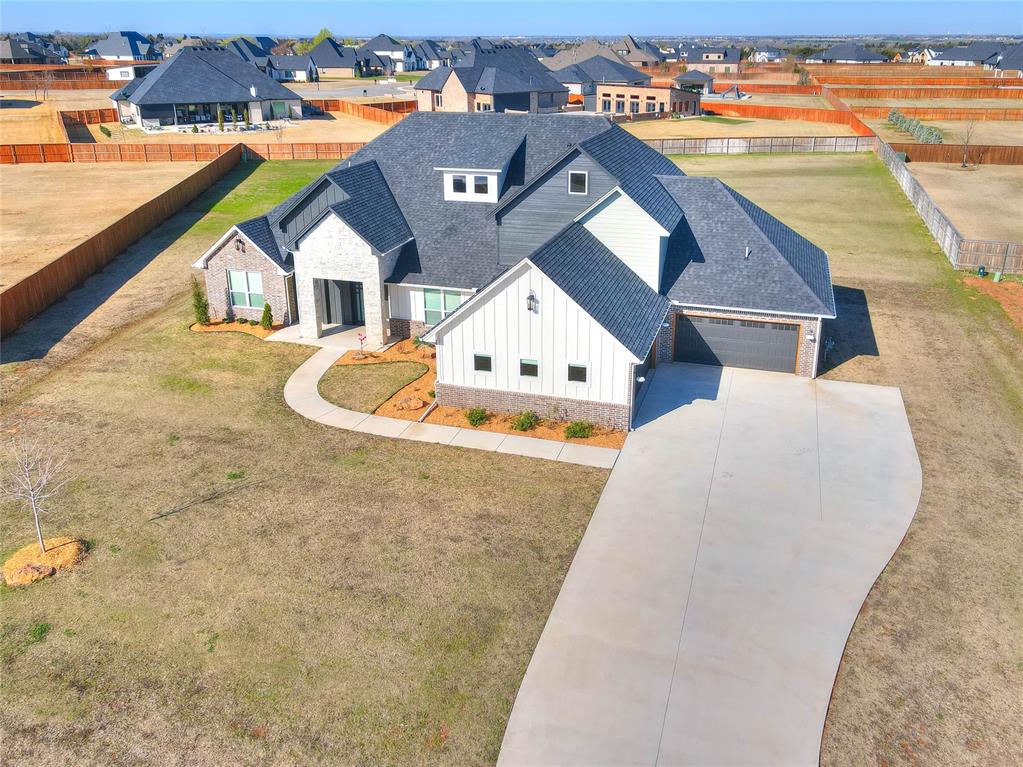 22455 Pine Bluff Way