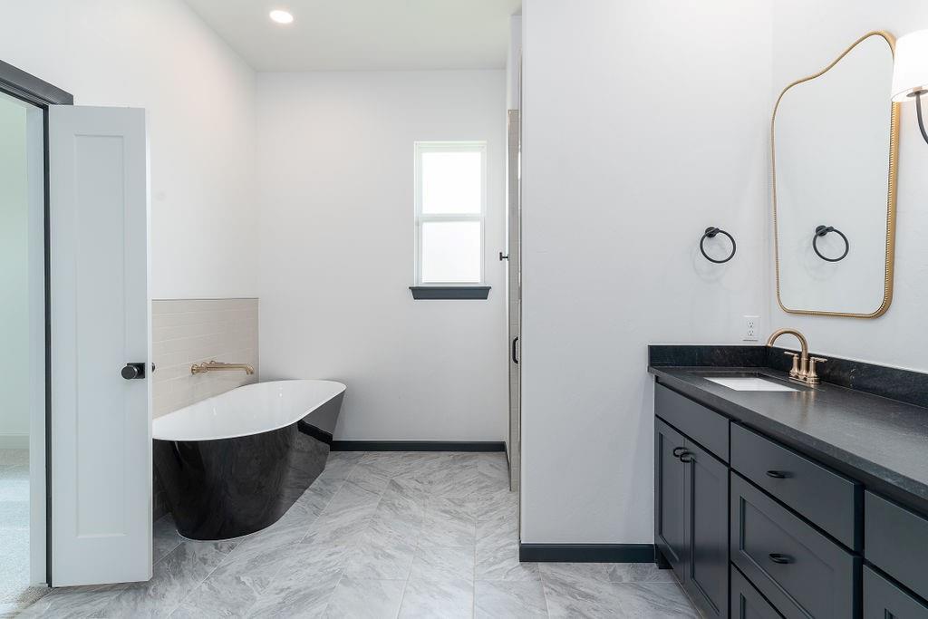 9224 NW 85th Street